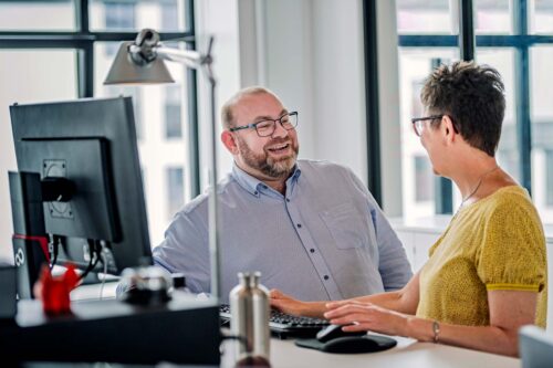 En corporate fotoshoot for Maersk Tankers i København er en professionel og strategisk begivenhed, der har til formål at fange virksomhedens brandidentitet og professionalisme.